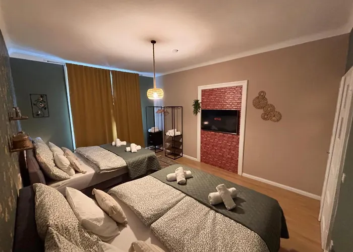 Big Luxury 3br In Center Apartamento Viena